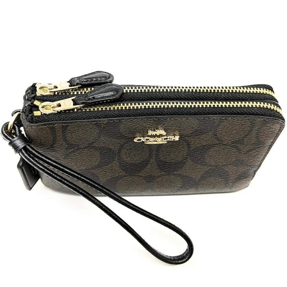 Auth Coach Wristlet Signature BNWT - Picture 3 of 7